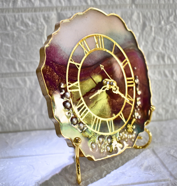 Pearl Bloom Table Resin Clock