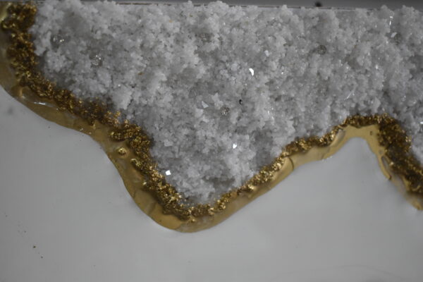 Geode Resin Wall Panel – Abstract Design with Crystals & Stones
